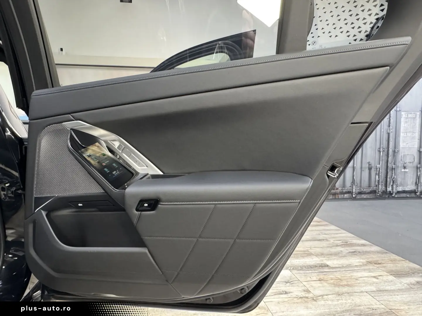 BMW 750e xDrive M Sport Pro AHK ACC 360