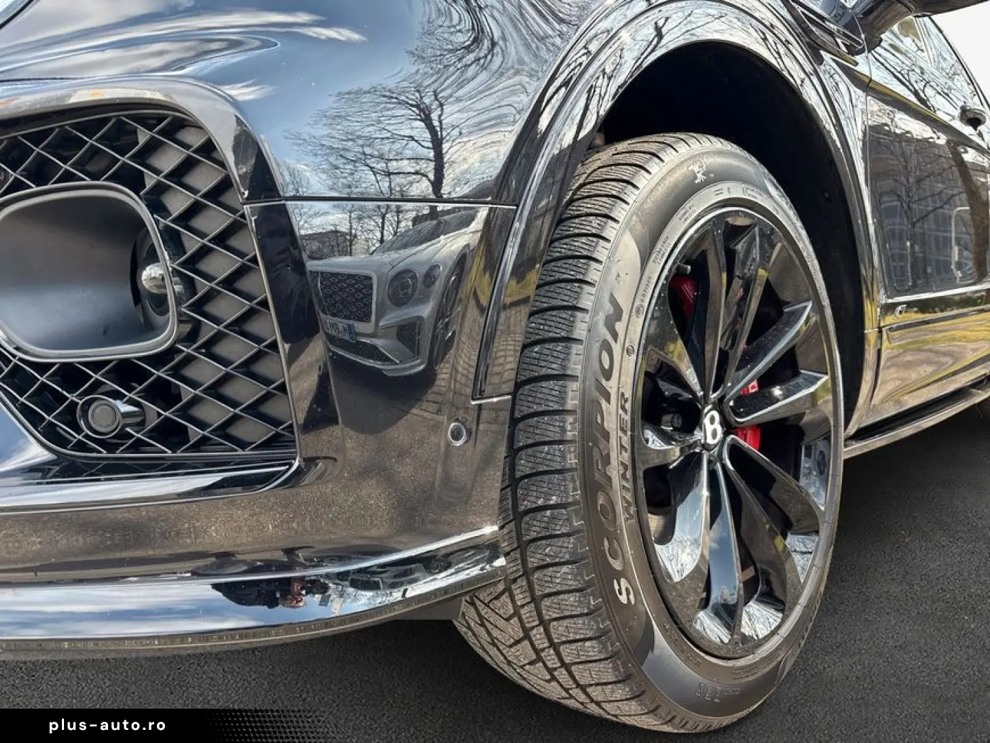 BENTLEY New Bentayga V8 S