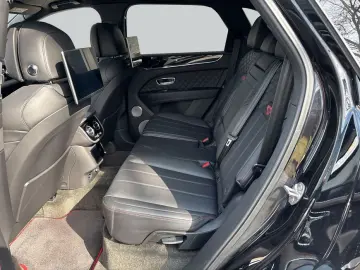 BENTLEY New Bentayga V8 S