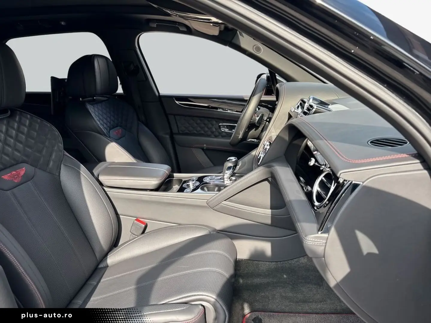 BENTLEY New Bentayga V8 S