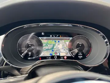 BENTLEY New Bentayga V8 S
