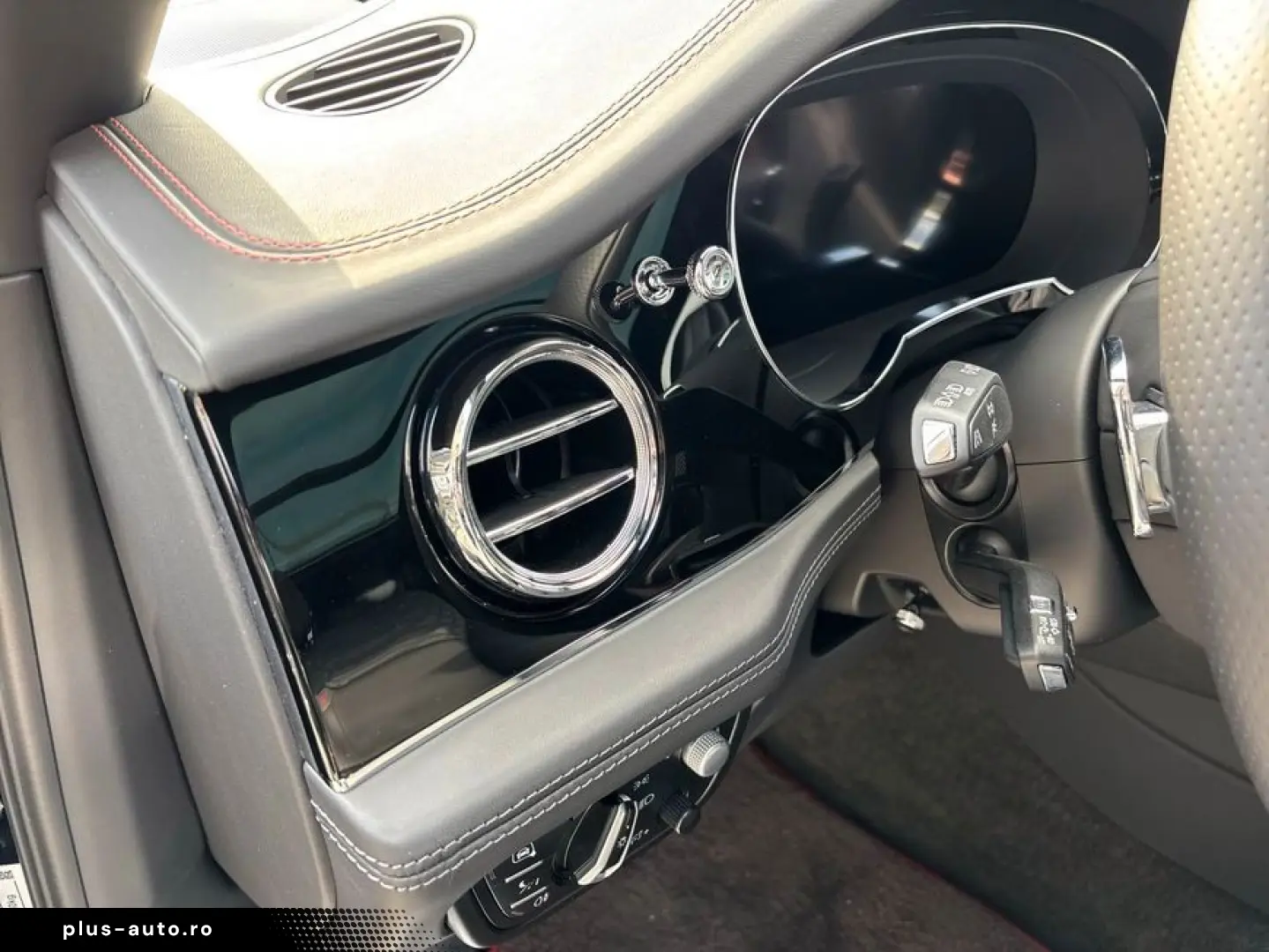 BENTLEY New Bentayga V8 S