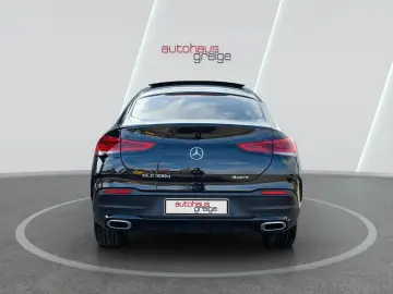 MERCEDES-BENZ GLE 300 d AMG Styling Nightpaket Pano 360  21