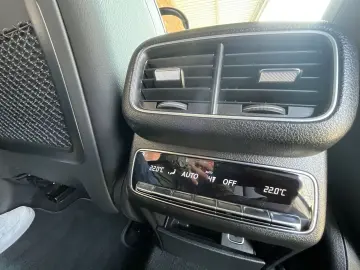 MERCEDES-BENZ GLE 350 de Coupe AMG Pano HeadUp Burmester