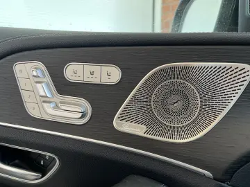 MERCEDES-BENZ GLE 350 de Coupe AMG Pano HeadUp Burmester