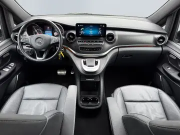 MERCEDES-BENZ V 300 d lang 9G Edition  AMG Line DIST…