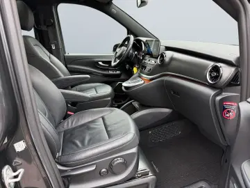 MERCEDES-BENZ V 300 d lang 9G Edition  AMG Line DIST…