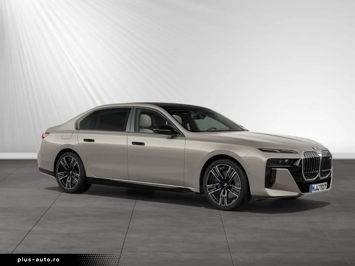 BMW M760e xDrive AHK B&WDiamond Autobahnass.