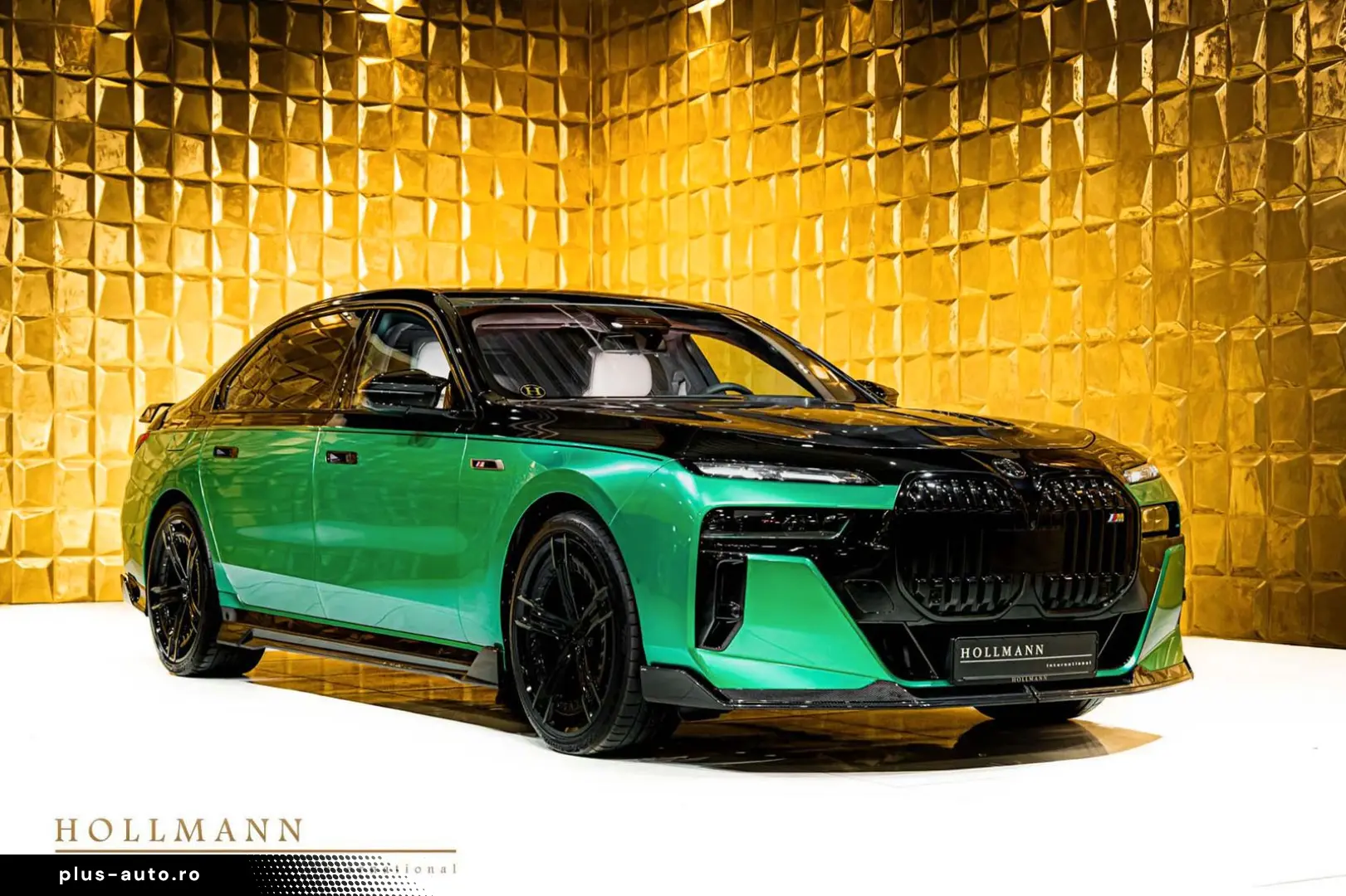 BMW M760e xDrive   by LARTE DESIGN   B&W   TV