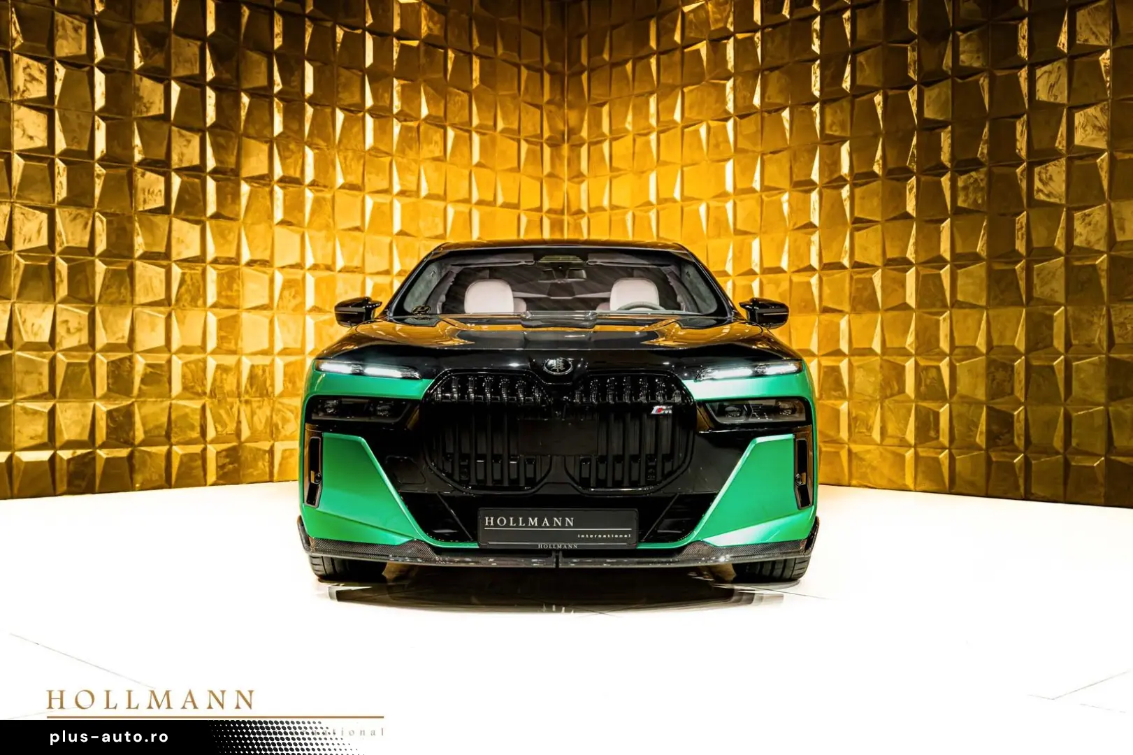 BMW M760e xDrive   by LARTE DESIGN   B&W   TV