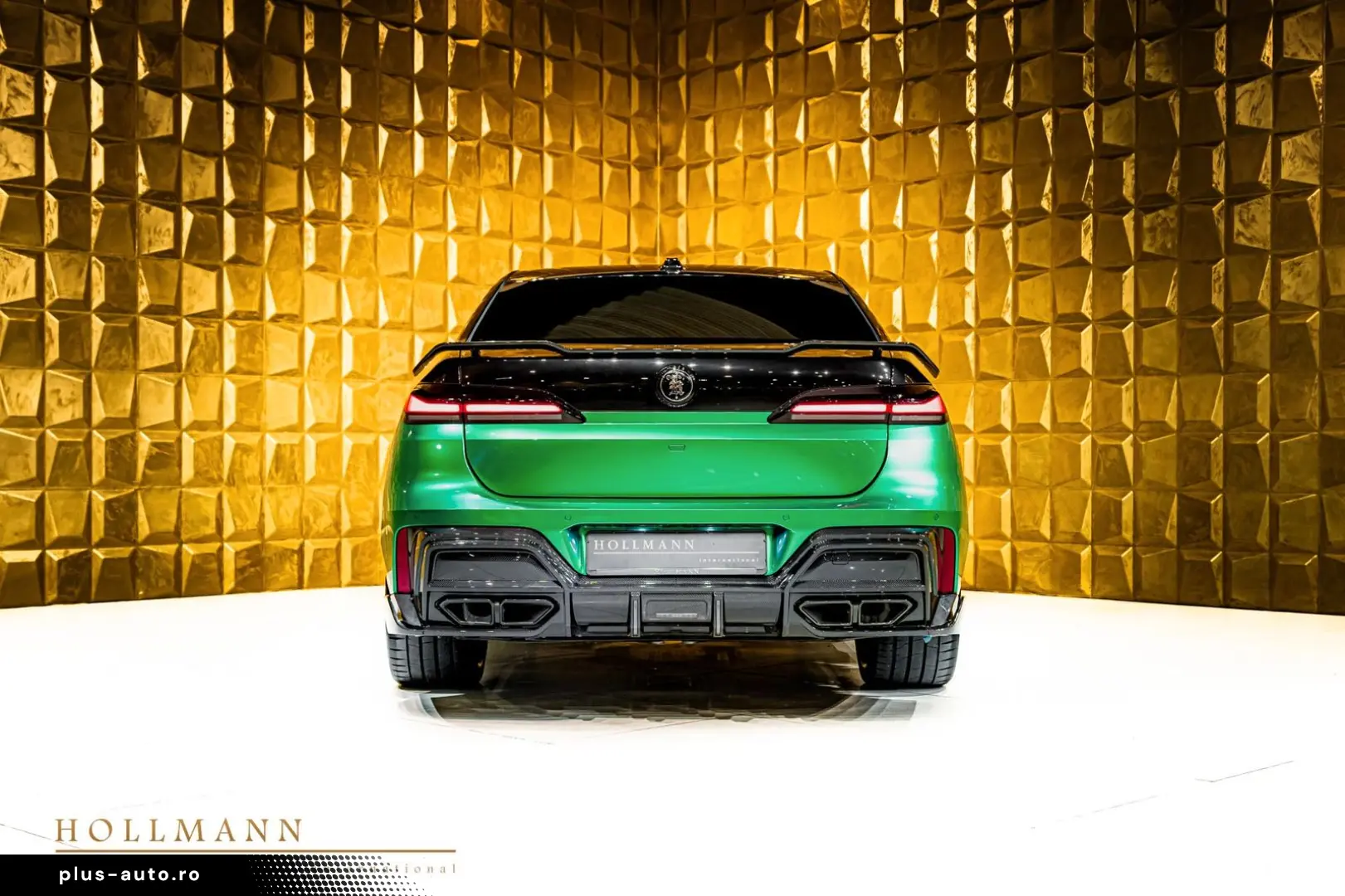 BMW M760e xDrive   by LARTE DESIGN   B&W   TV