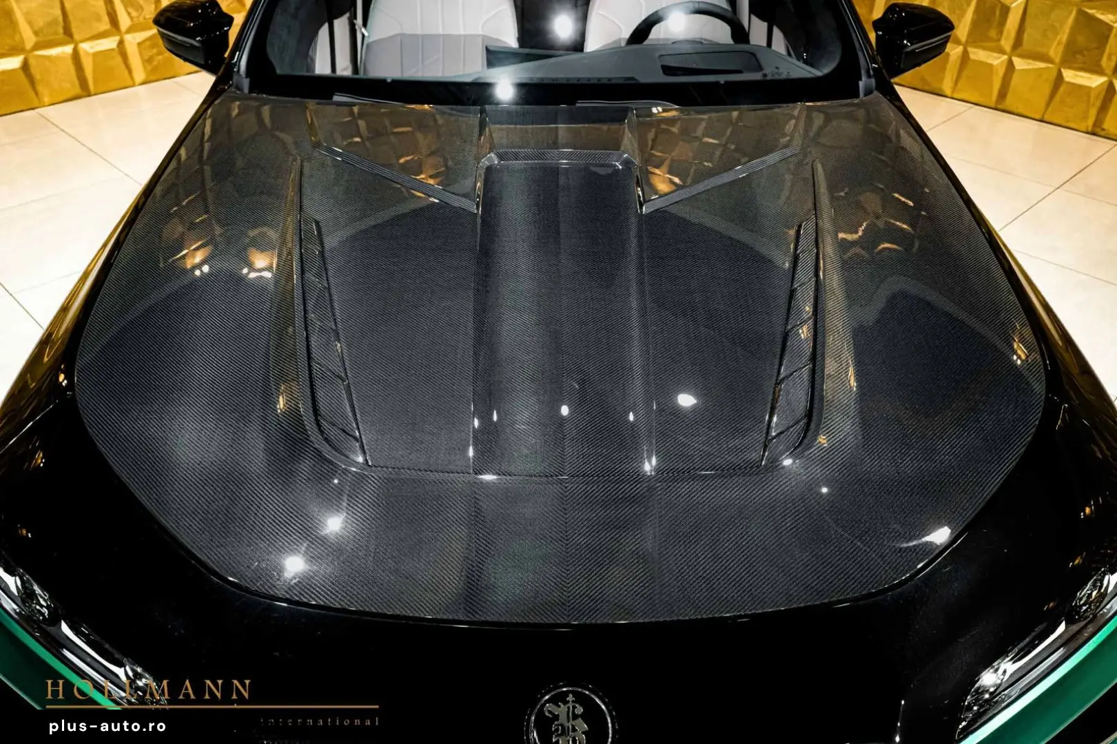 BMW M760e xDrive   by LARTE DESIGN   B&W   TV