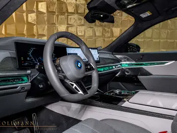 BMW M760e xDrive   by LARTE DESIGN   B&W   TV