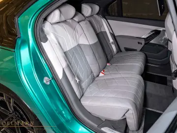 BMW M760e xDrive   by LARTE DESIGN   B&W   TV