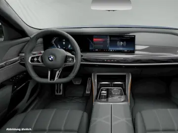 BMW M760e xDrive TV-Fond-Entertainment SkyLounge