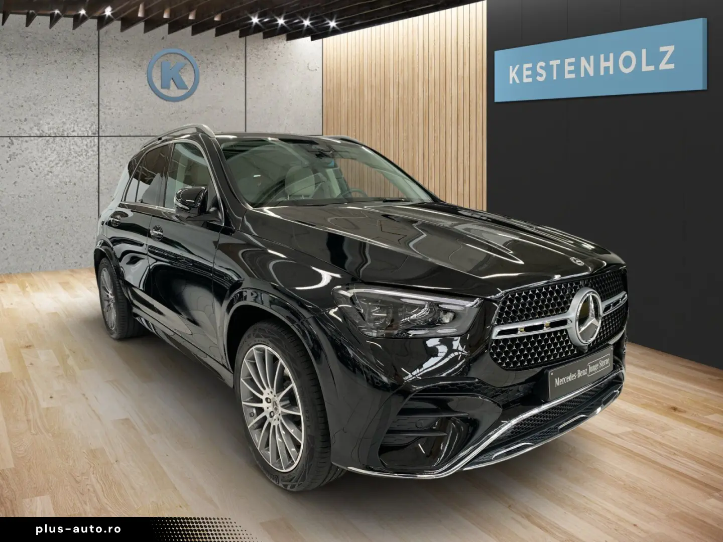 MERCEDES-BENZ GLE 450 4M AMG 7-SITZE AIRM STHZ PANO BURM AHK