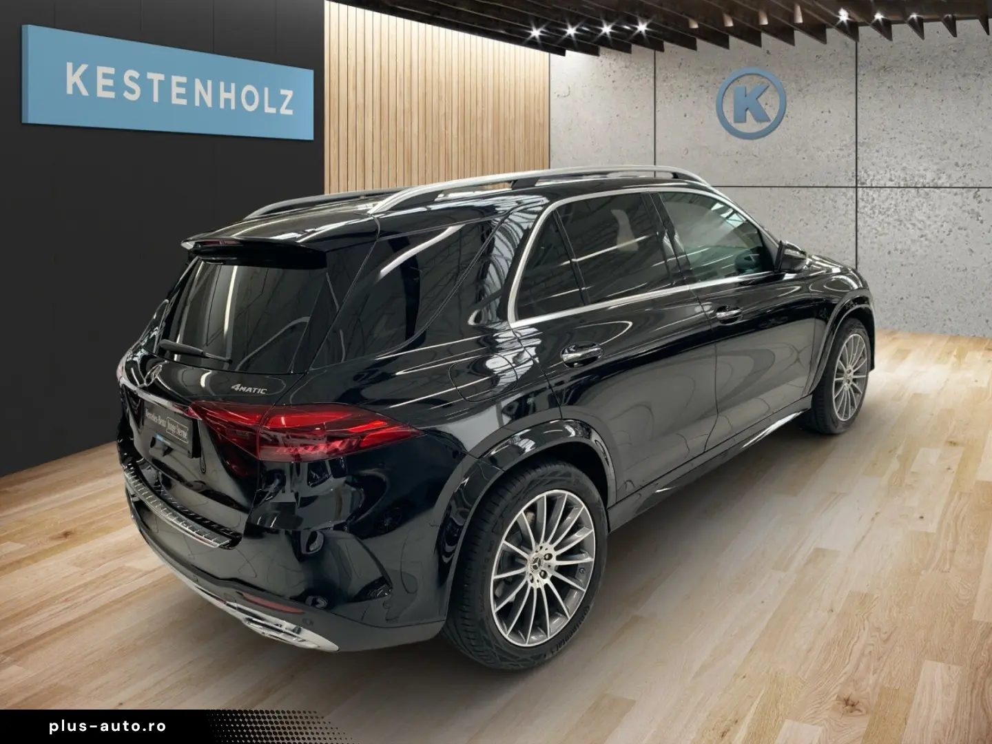 MERCEDES-BENZ GLE 450 4M AMG 7-SITZE AIRM STHZ PANO BURM AHK