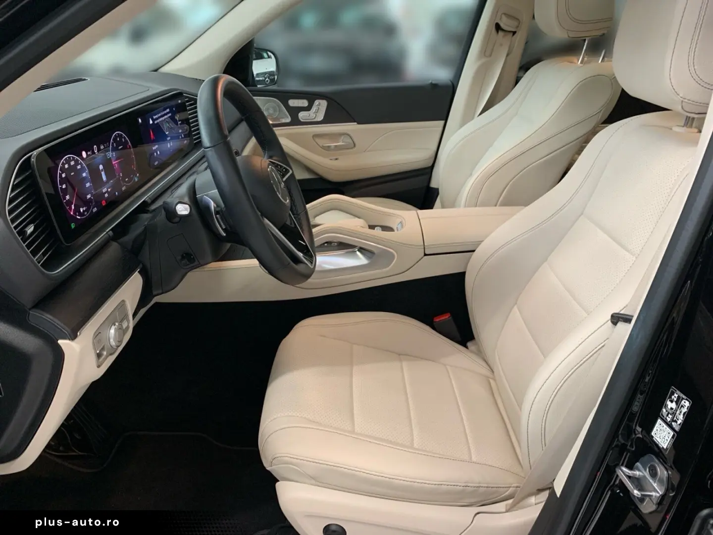 MERCEDES-BENZ GLE 450 4M AMG 7-SITZE AIRM STHZ PANO BURM AHK