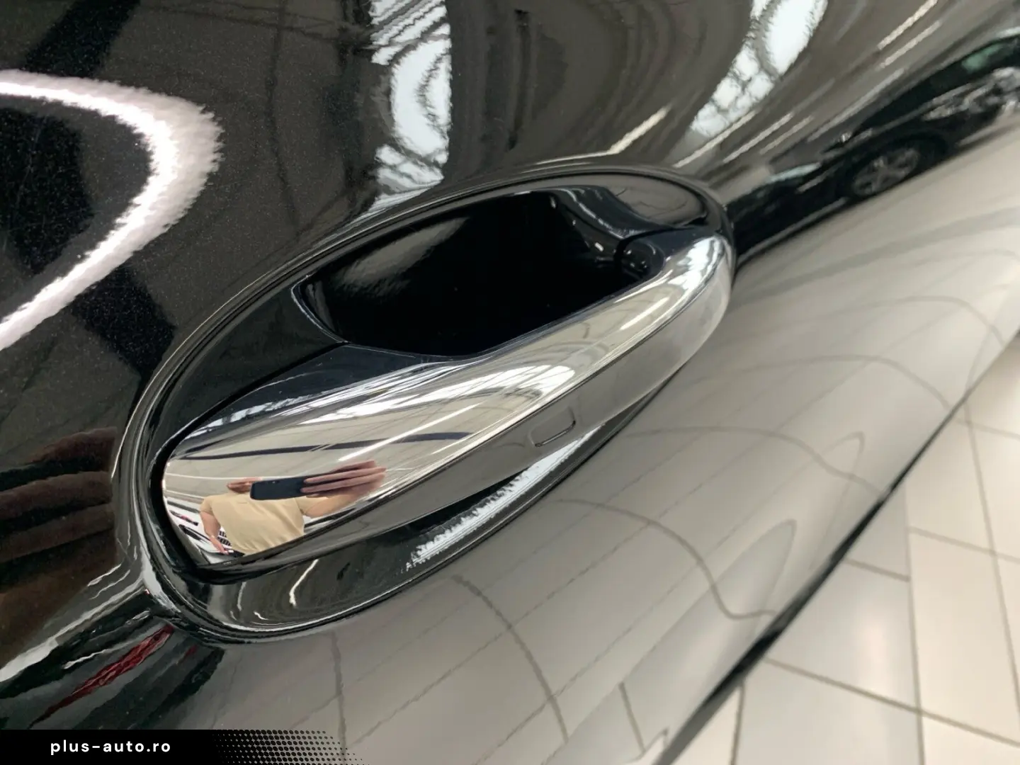 MERCEDES-BENZ GLE 450 4M AMG 7-SITZE AIRM STHZ PANO BURM AHK