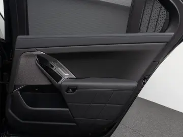 BMW i7 xD60 M-Sport HUD Pano 360 Massage ACC Soft 21