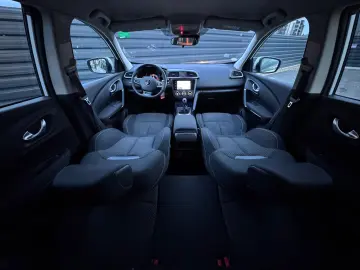 Renault Kadjar Facelift 1.5 dci - Camera - Carplay