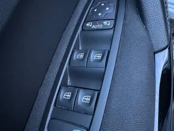 Renault Kadjar Facelift 1.5 dci - Camera - Carplay