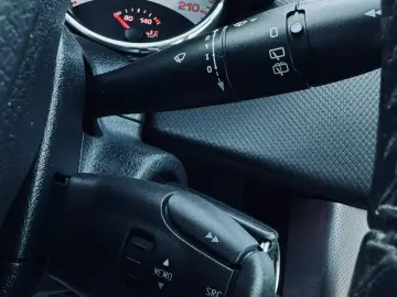 Peugeot 207   1.6 BENZINA 110 CP   Fab- 10.2008   Euro 4