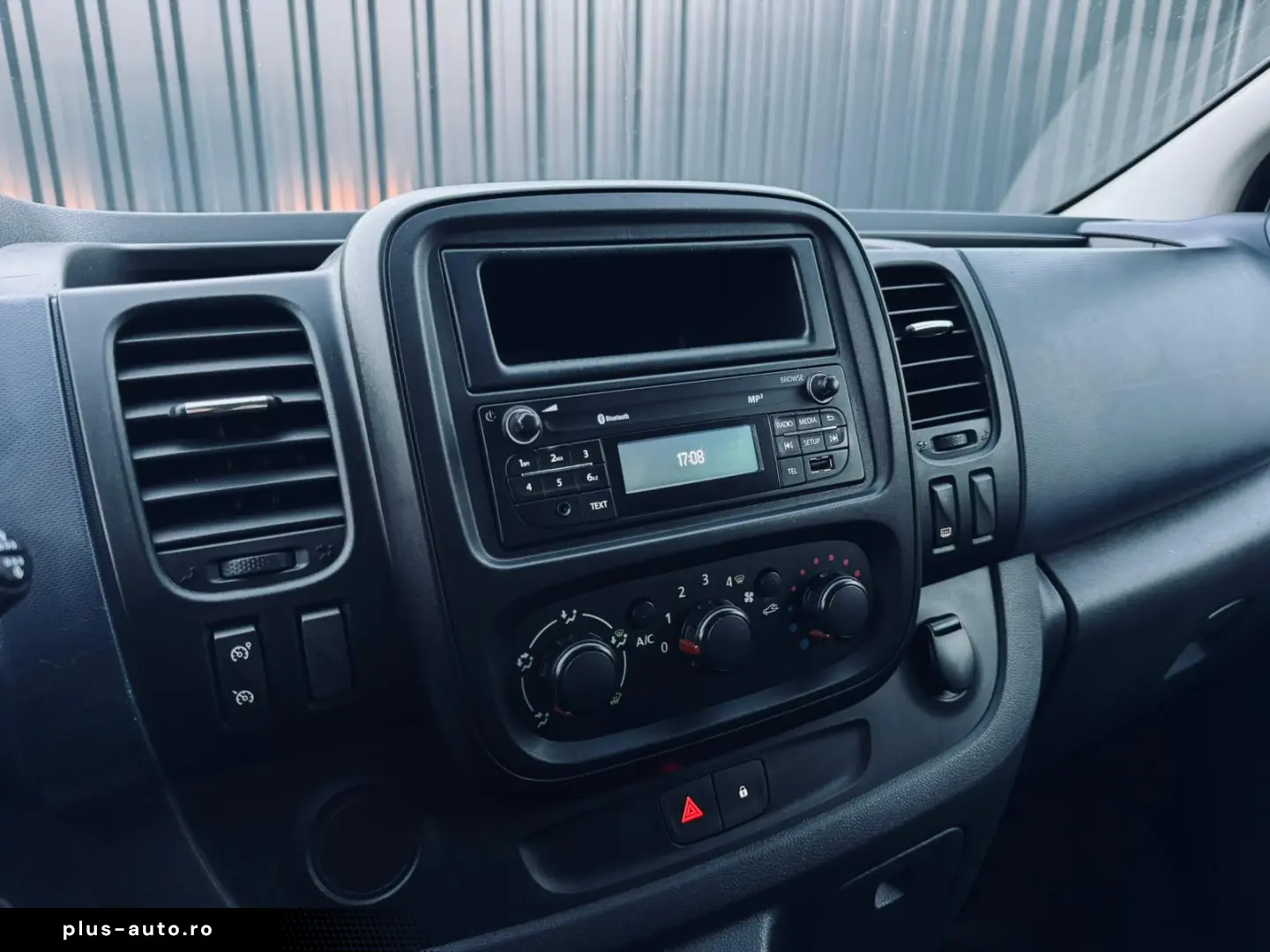 OPEL VIVARO B   Fab- 02.2015   1.6 DIESEL 90CP   EURO 6