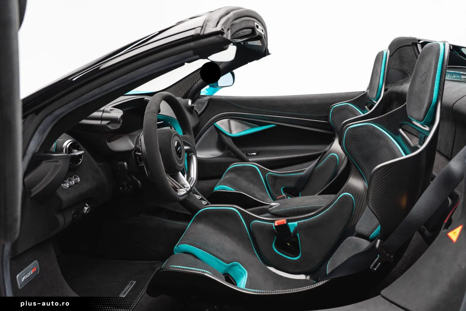 McLaren 750S Spider MSO TOKYO-CYAN