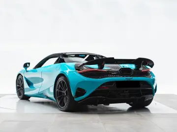 McLaren 750S Spider MSO TOKYO-CYAN
