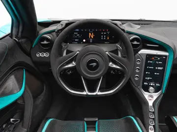 McLaren 750S Spider MSO TOKYO-CYAN