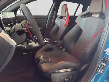 BMW M3 CS xDrive Touring