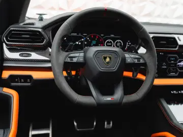 Lamborghini Urus SE AD-PERSONAM MY2025 FULL-CARBON