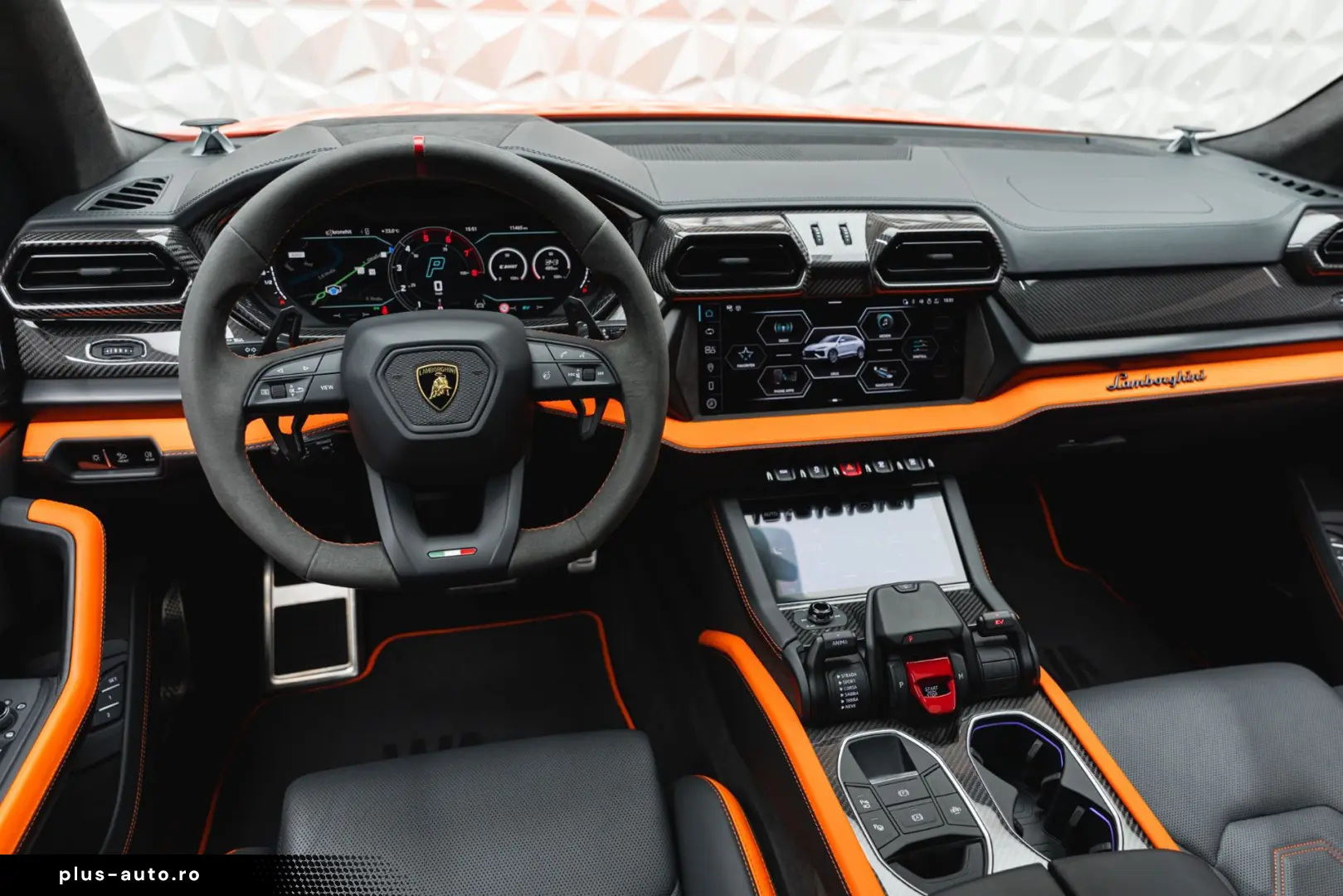 Lamborghini Urus SE AD-PERSONAM MY2025 FULL-CARBON