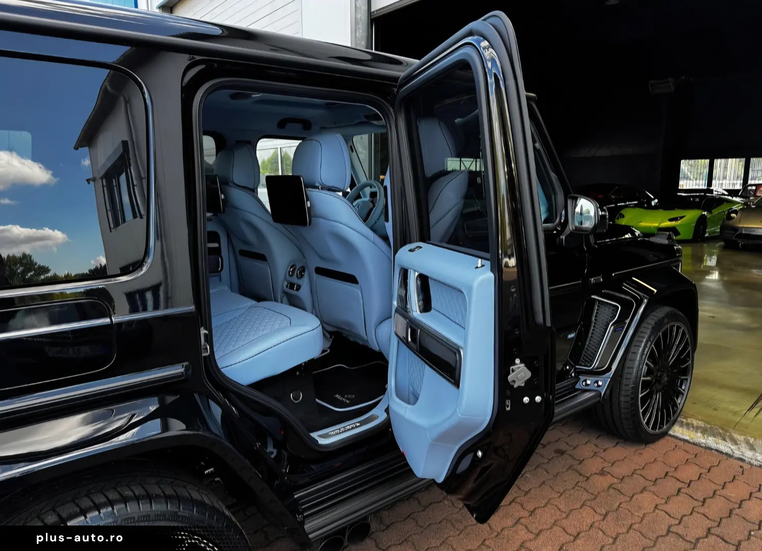 Mercedes-Benz G 63 AMG W465 BRABUS 800   NAPPA SKY BLUE