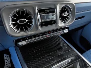 Mercedes-Benz G 63 AMG W465 BRABUS 800   NAPPA SKY BLUE