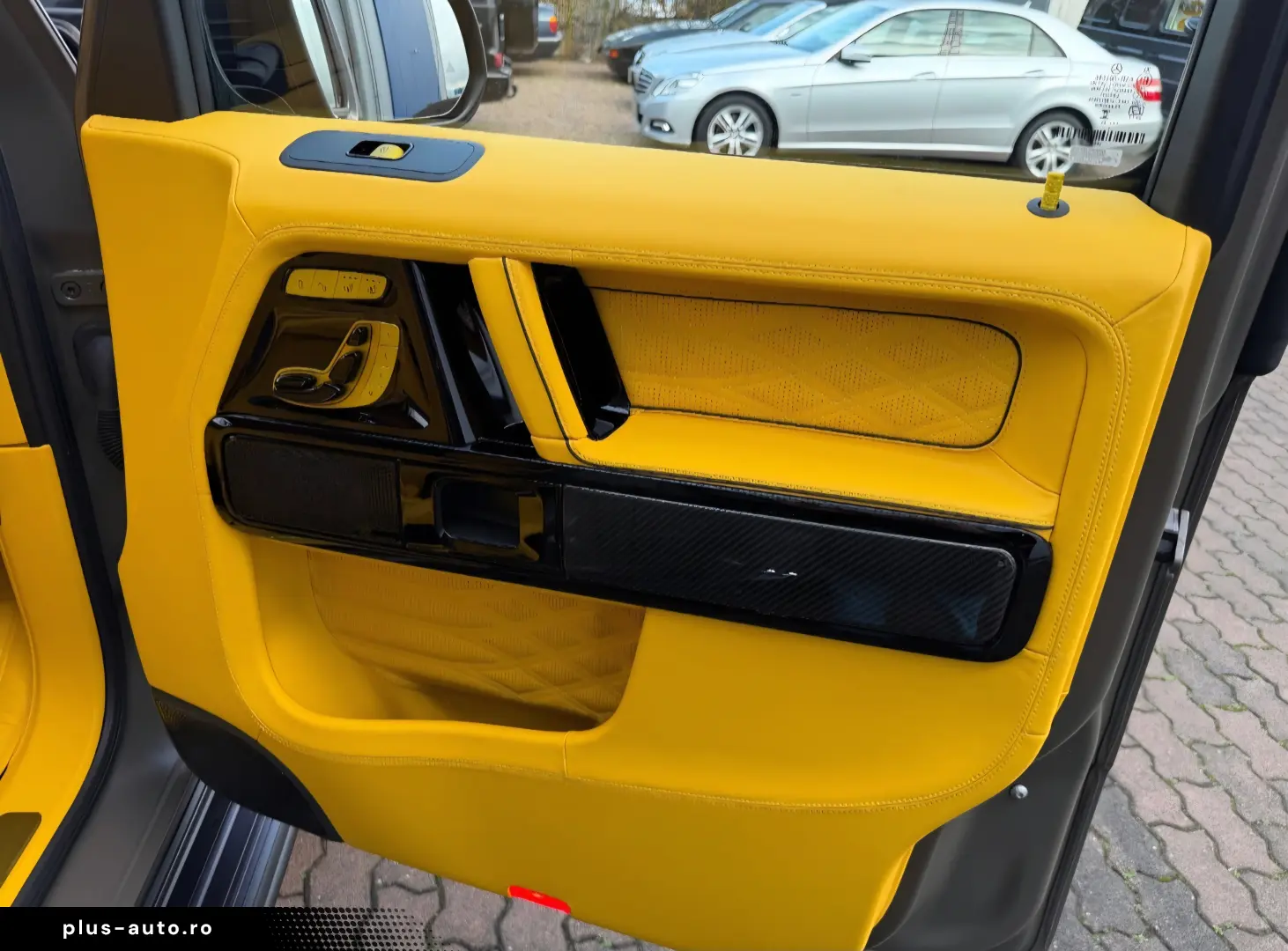 Mercedes-Benz G 63 AMG W465 BRABUS 800   Nappa YELLOW
