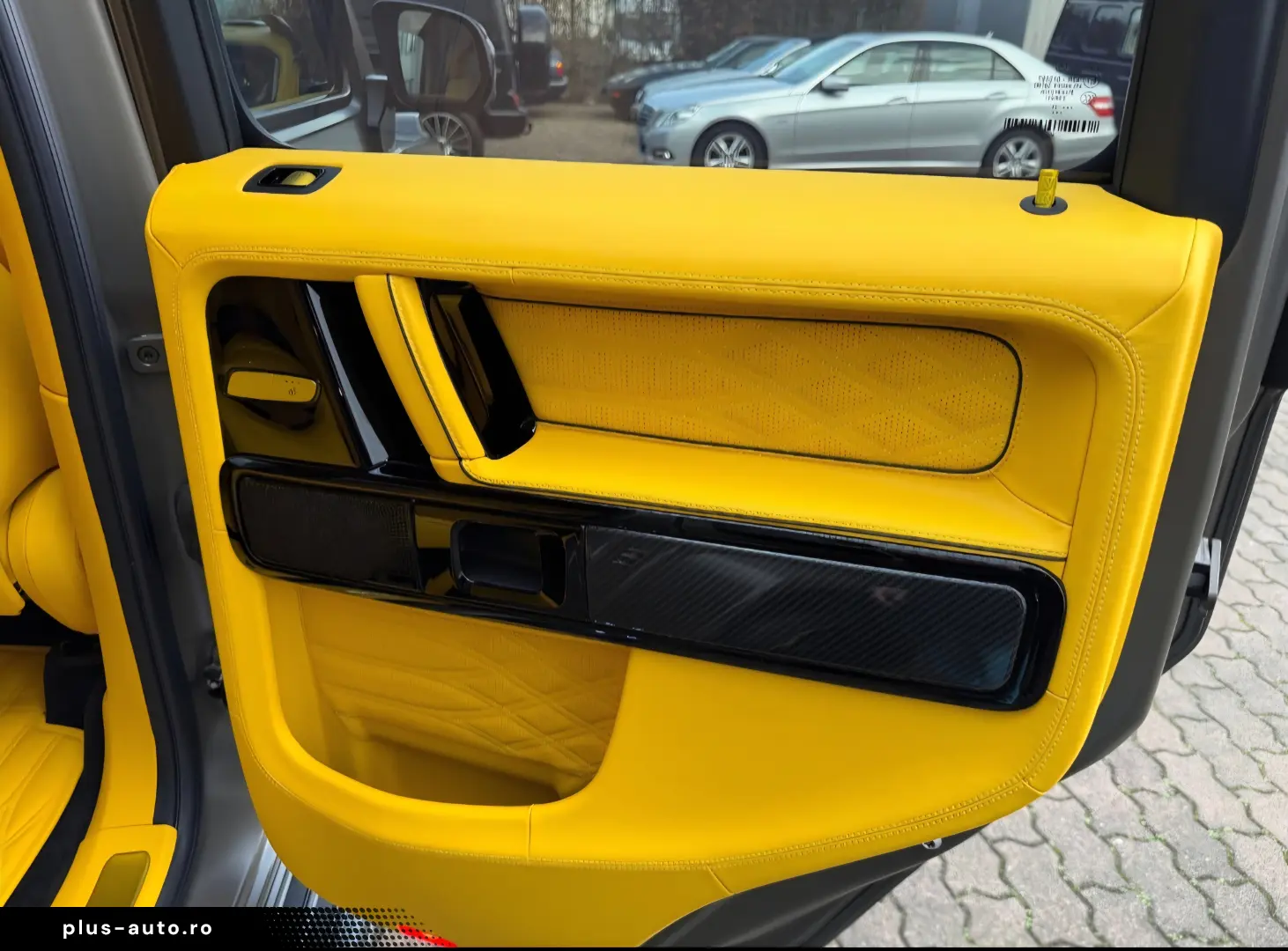 Mercedes-Benz G 63 AMG W465 BRABUS 800   Nappa YELLOW