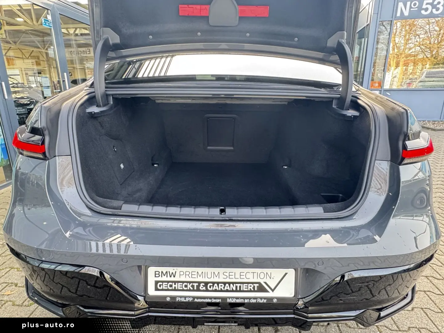 BMW 750e xDrive M Sport Pro