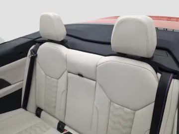 BMW M4 Competition M xDrive Cabrio