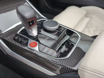 BMW M4 Competition M xDrive Cabrio