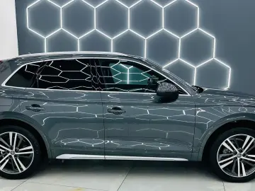 AUDI Q5 2021 2.0D E6 Garantie 12 Luni Rate Avans 0 Doar Cu B