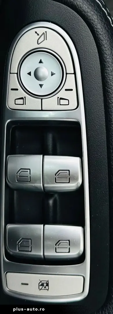 MERCEDESBENZ Glc 2017 2.2D E6 4X4 Garantie 12 Luni Rate Avan