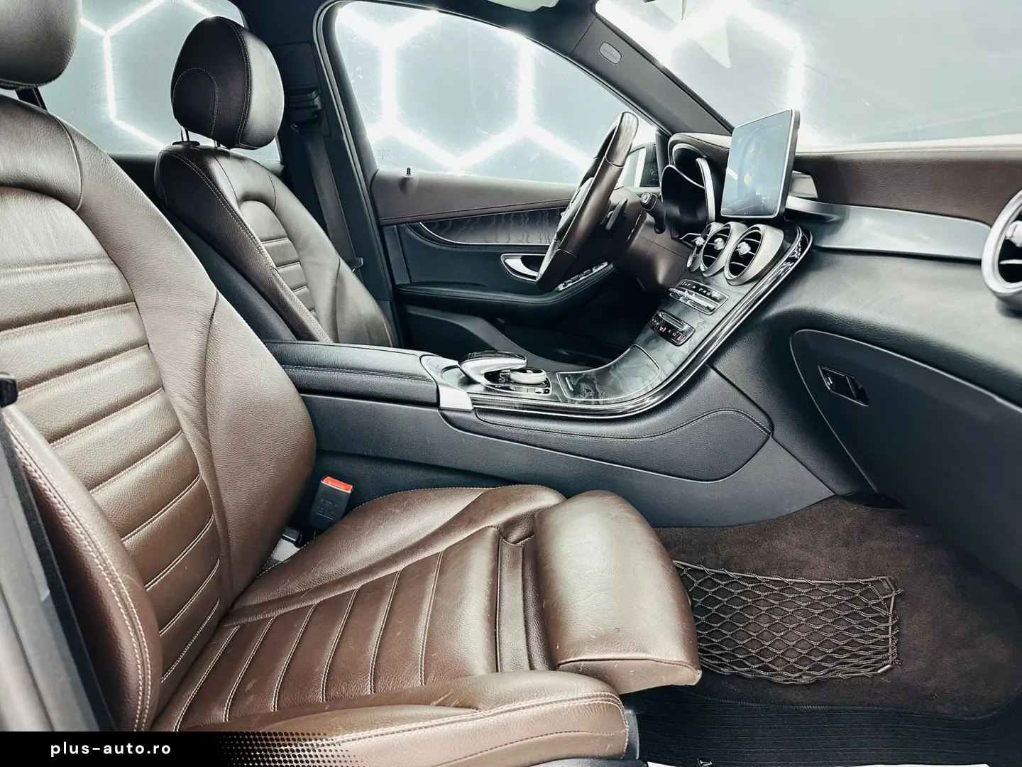 MERCEDESBENZ Glc 2017 2.2D E6 4X4 Garantie 12 Luni Rate Avan