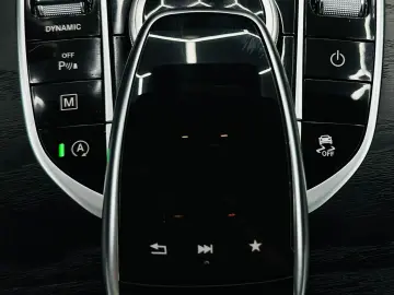 MERCEDESBENZ Glc 2017 2.2D E6 4X4 Garantie 12 Luni Rate Avan