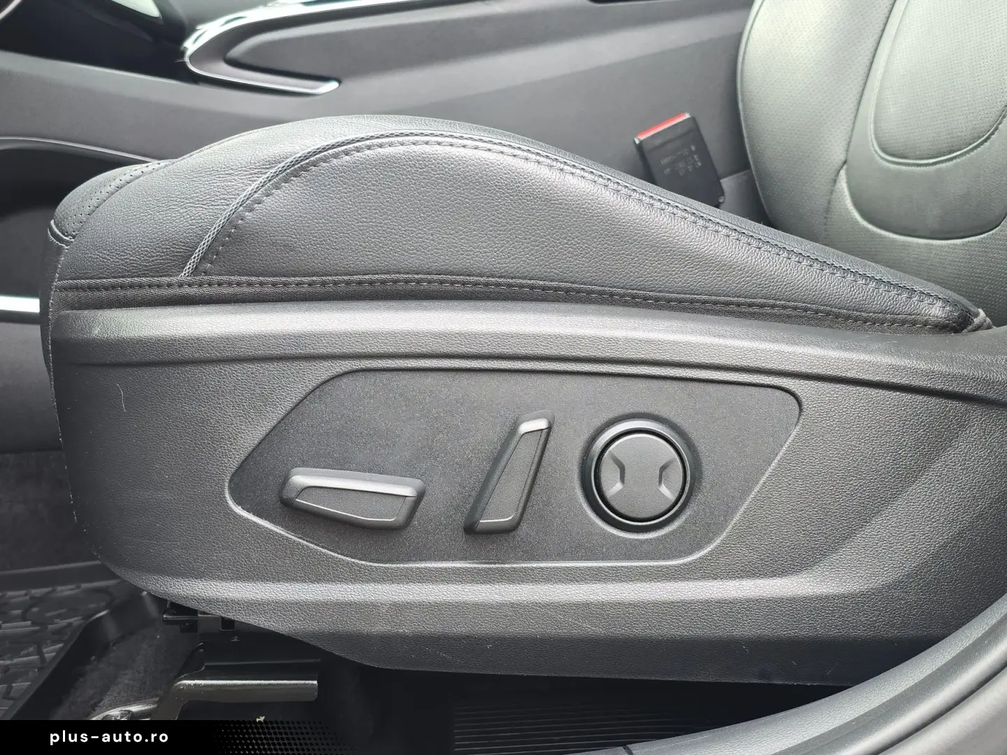 Hyundai Tucson Hybrid  -  180 CP 4x4 - Luxury