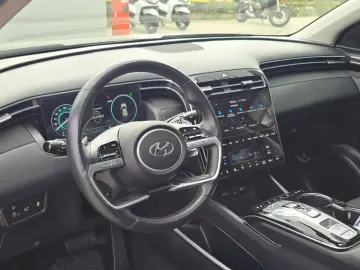 Hyundai Tucson Hybrid  -  180 CP 4x4 - Luxury