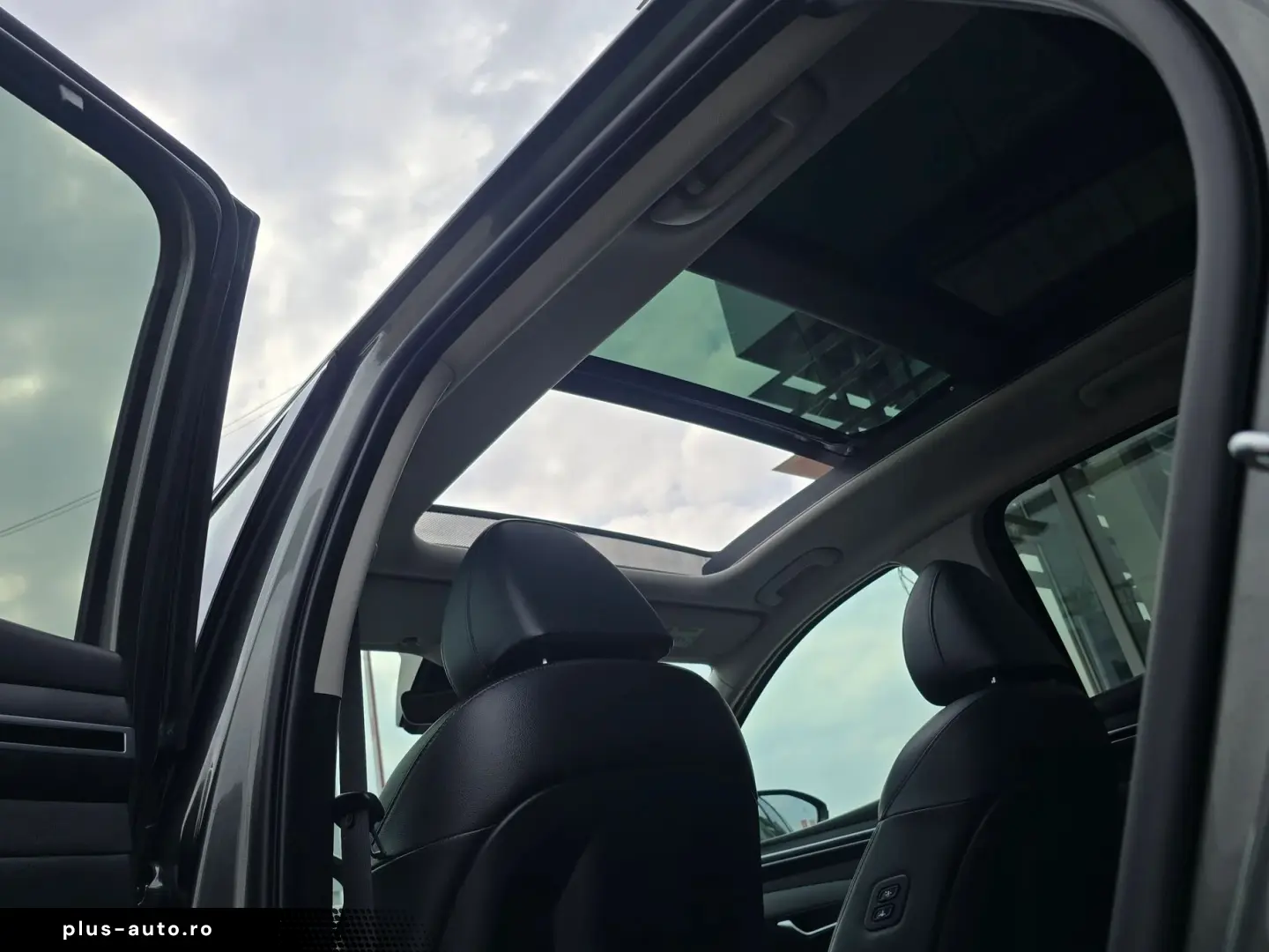 Hyundai Tucson Hybrid  -  180 CP 4x4 - Luxury