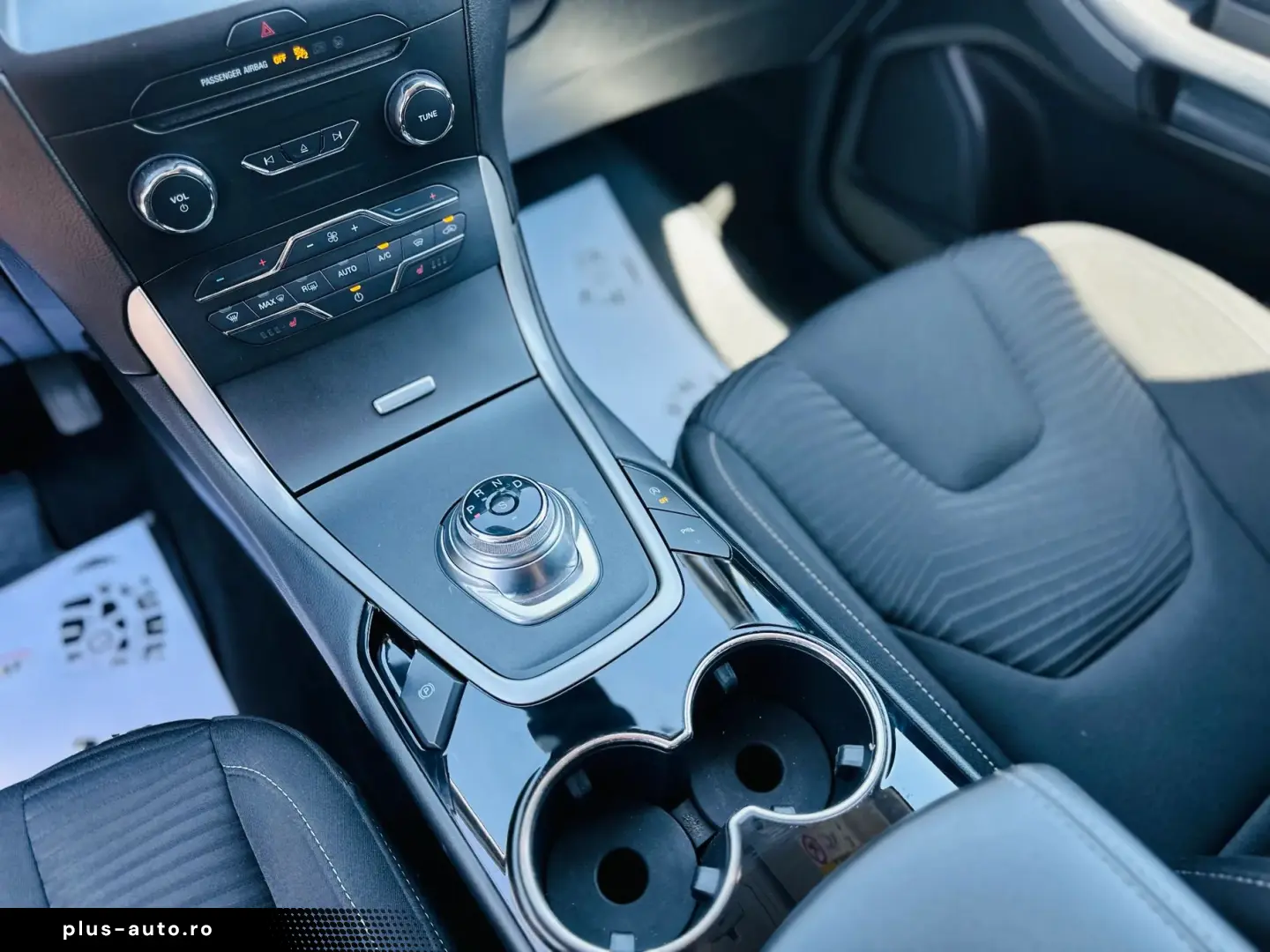 Ford S-max 2.0 Diesel Automat 190Cp 4x4 KeyFree