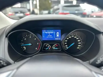 Ford Focus 2.0TDCi 136CP KeylessGo IncalzireScaune ParkAssis